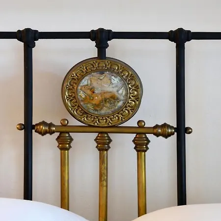 Βίλα Triantaros Artful